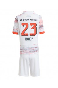 Bayern Munich Sacha Boey #23 Jalkapallovaatteet Lasten Vieraspeliasu 2025-26 Lyhythihainen (+ Lyhyet housut)